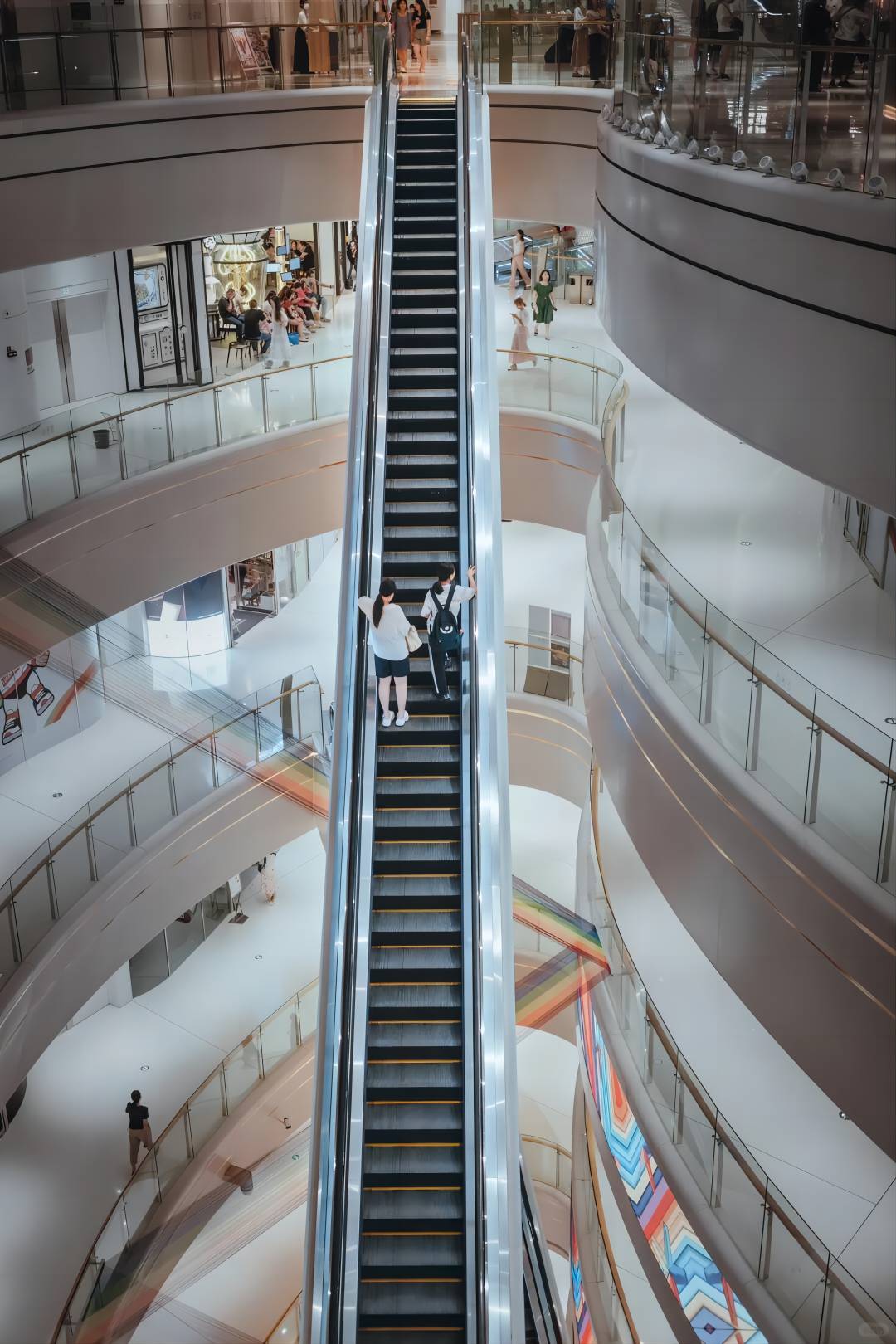 escalera de centro comercial
